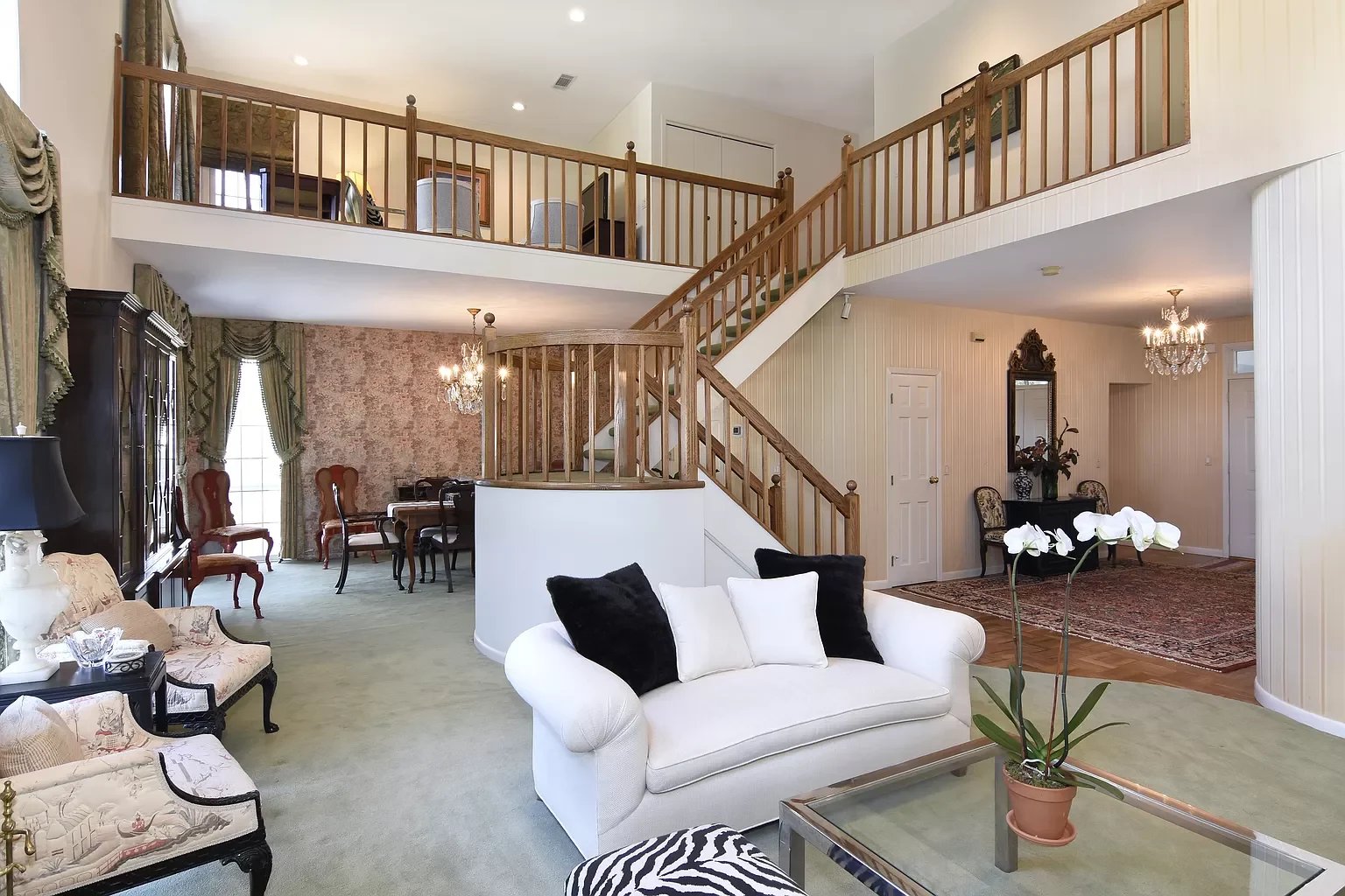 13 Westfield Ln