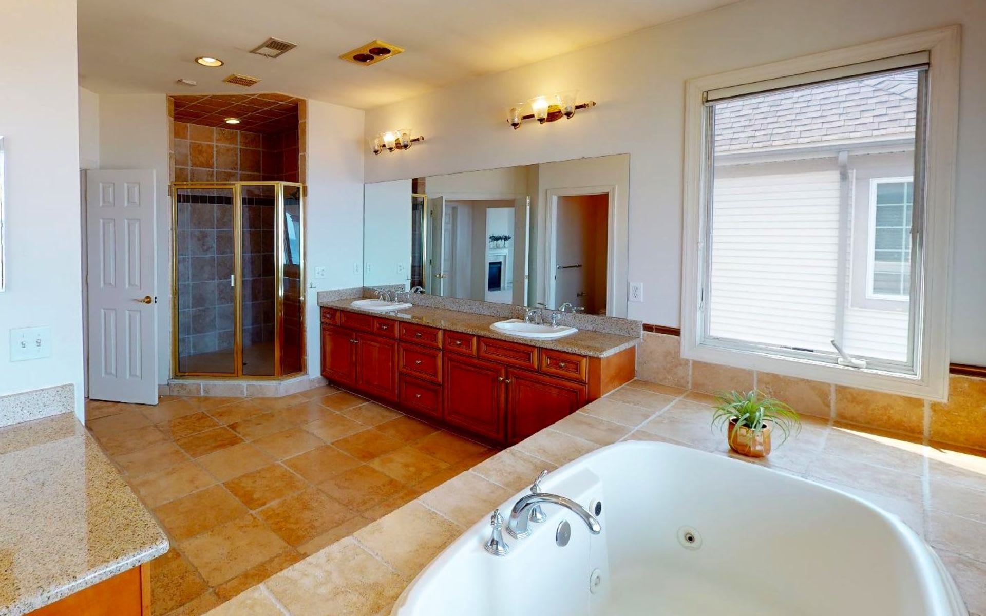 23 LIGHTHOUSE DR