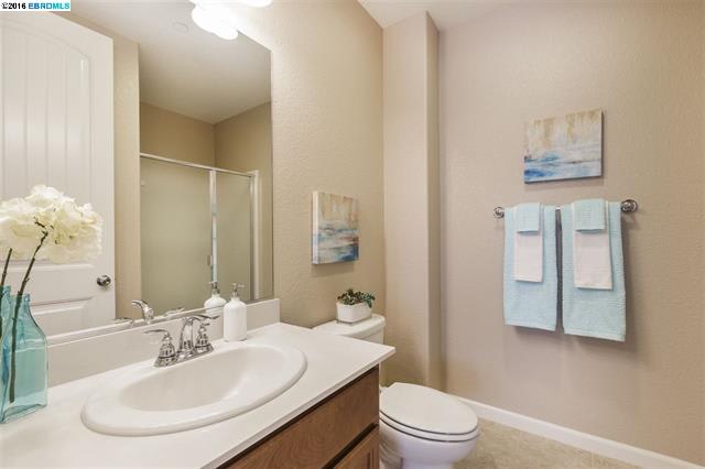6310 Rocky Point Ct, Oakland, CA 94605