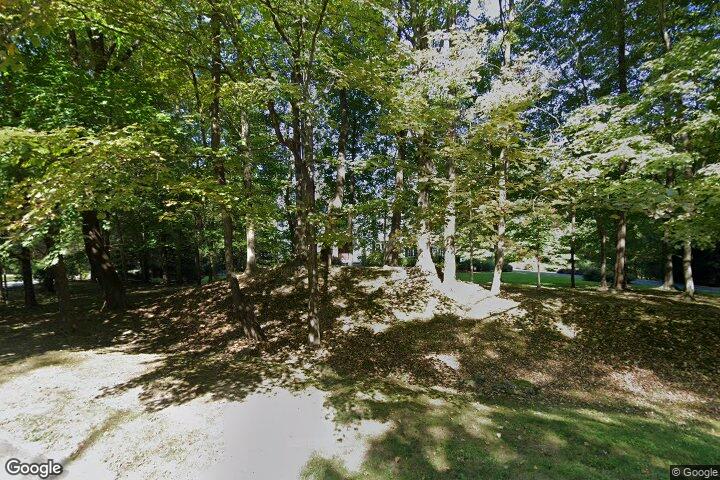 25 Autumn Ridge Rd
