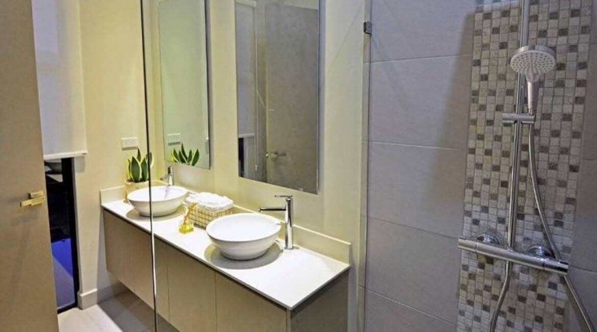 Elegant Contemporary Townhome, Santa Ana, San Jose