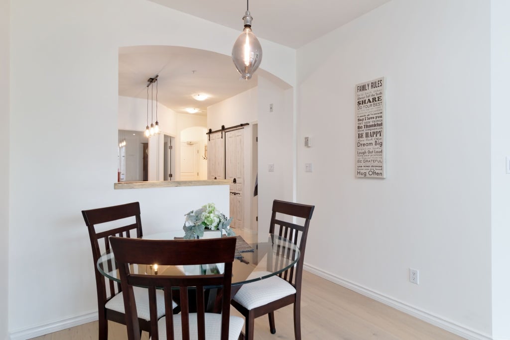 262-2175 Salal Dr