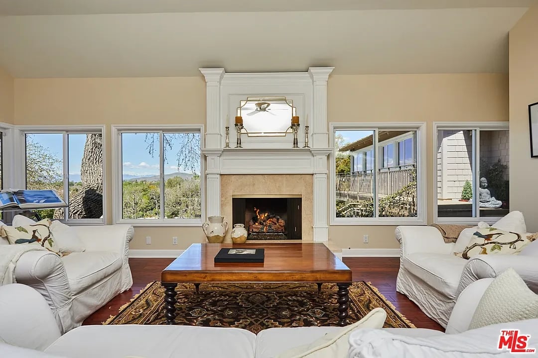 31716 Saddletree Dr