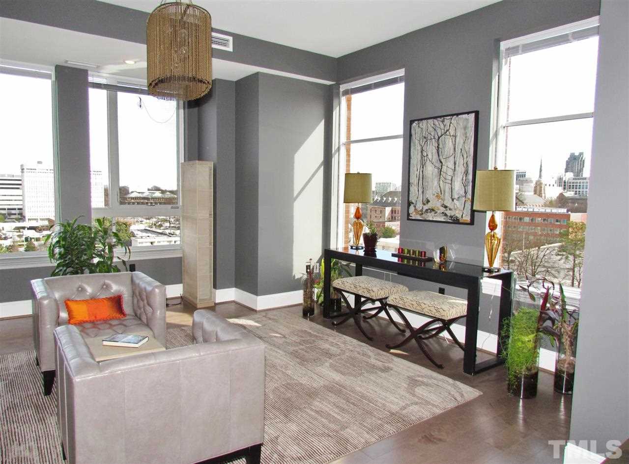 400 W N St, #1030