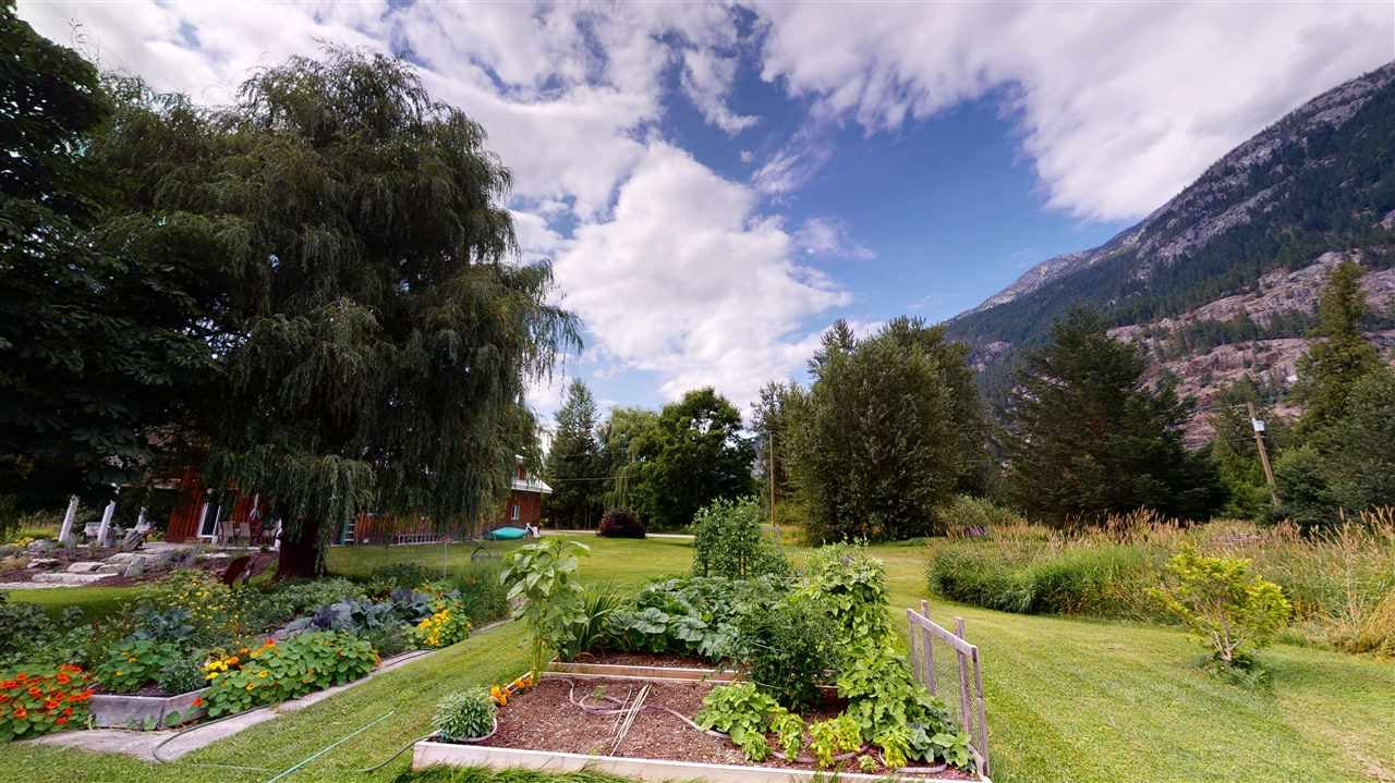8354 Pemberton Meadows Rd
