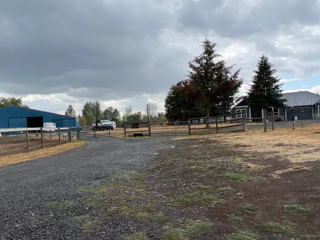 30003 SE Hwy 211