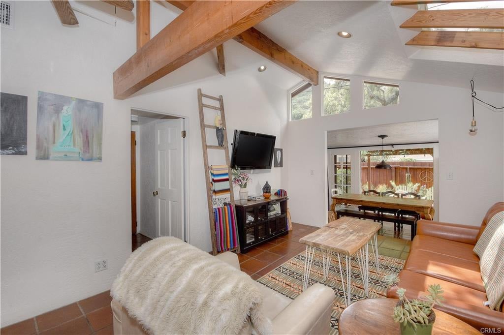 190 Canyon Acres Drive