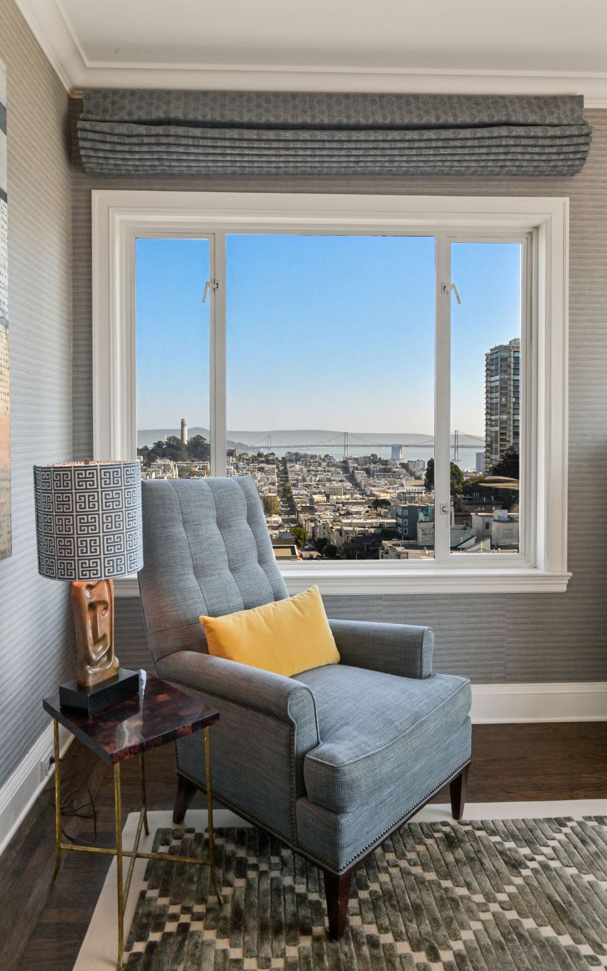  Prestigious Half Floor Apartment on Russian Hill