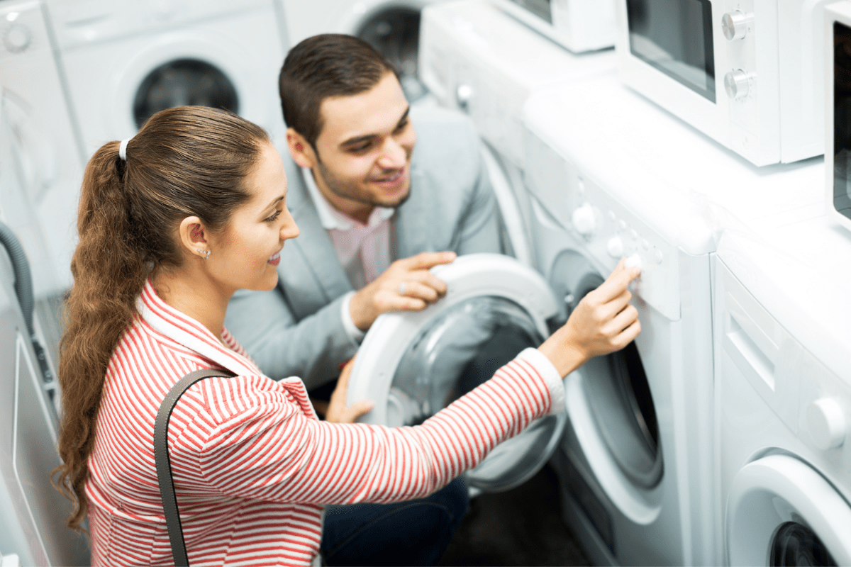 When is the Best Time of Year to Buy Things for a Home?