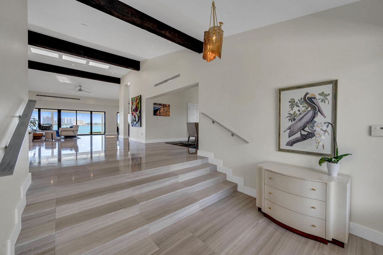 Miami’s Upper East Side Bayfront Residence