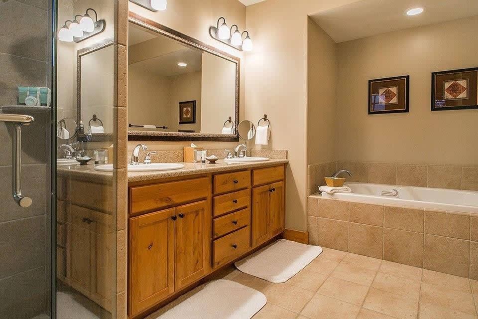 12595 Legacy Ct, #14B22
