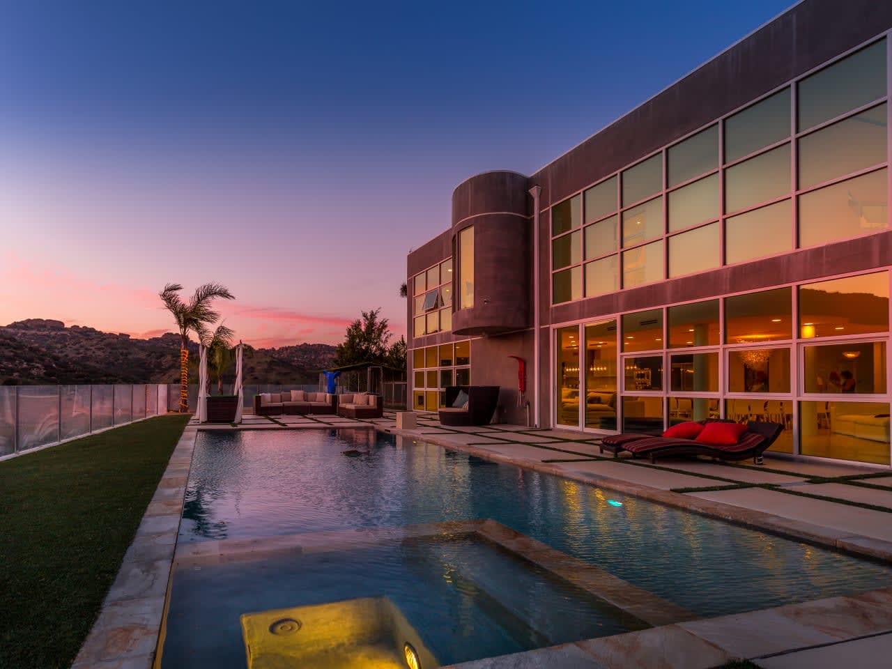 19 Wrangler Ln