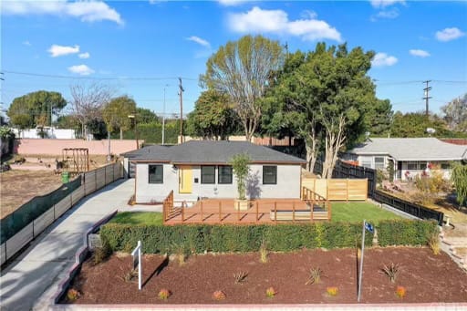 7667 Kittyhawk Ave