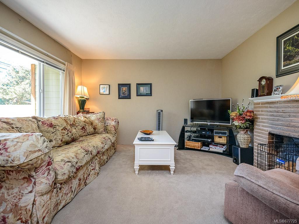592 Atkins Ave, Langford