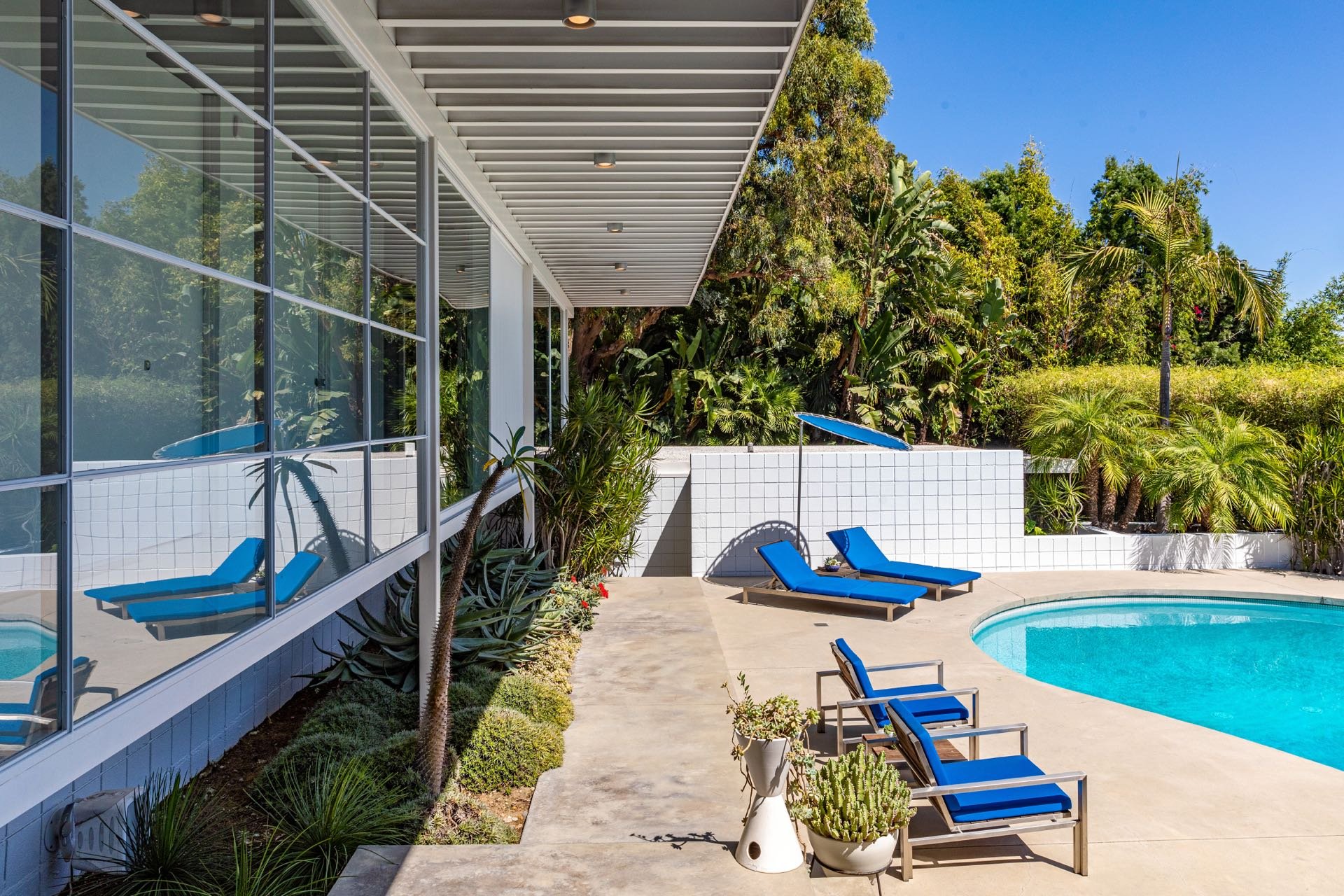 The Steel House :: Neil A. Johnson, AIA