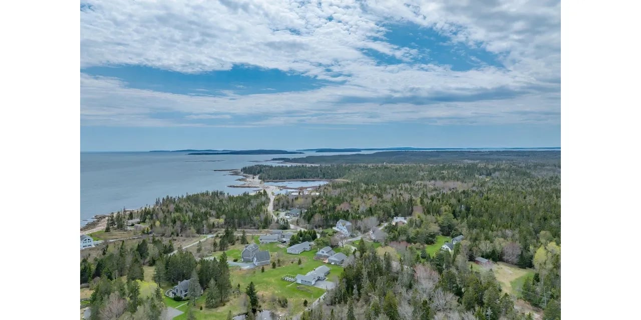 New Listing! 4 Seawall Point Lane, Southwest Harbor, ME 04679 – $795,000