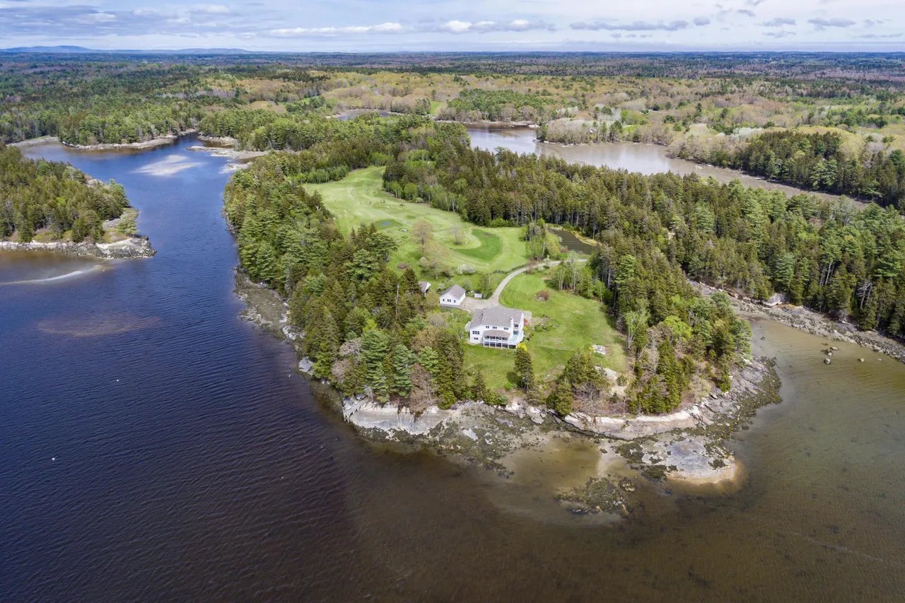 Home for Sale – 86 Delano Cove Road, Friendship Maine