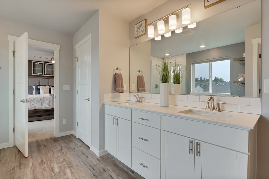 KB Home Resale in Falling Water