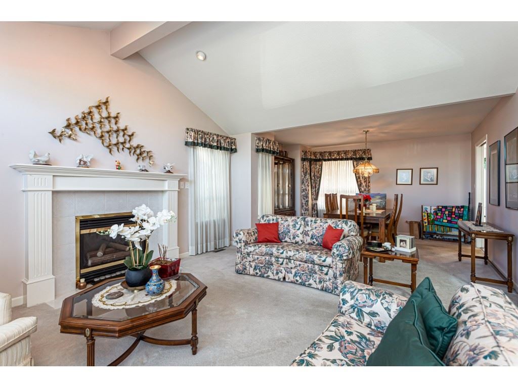 8168 154 St