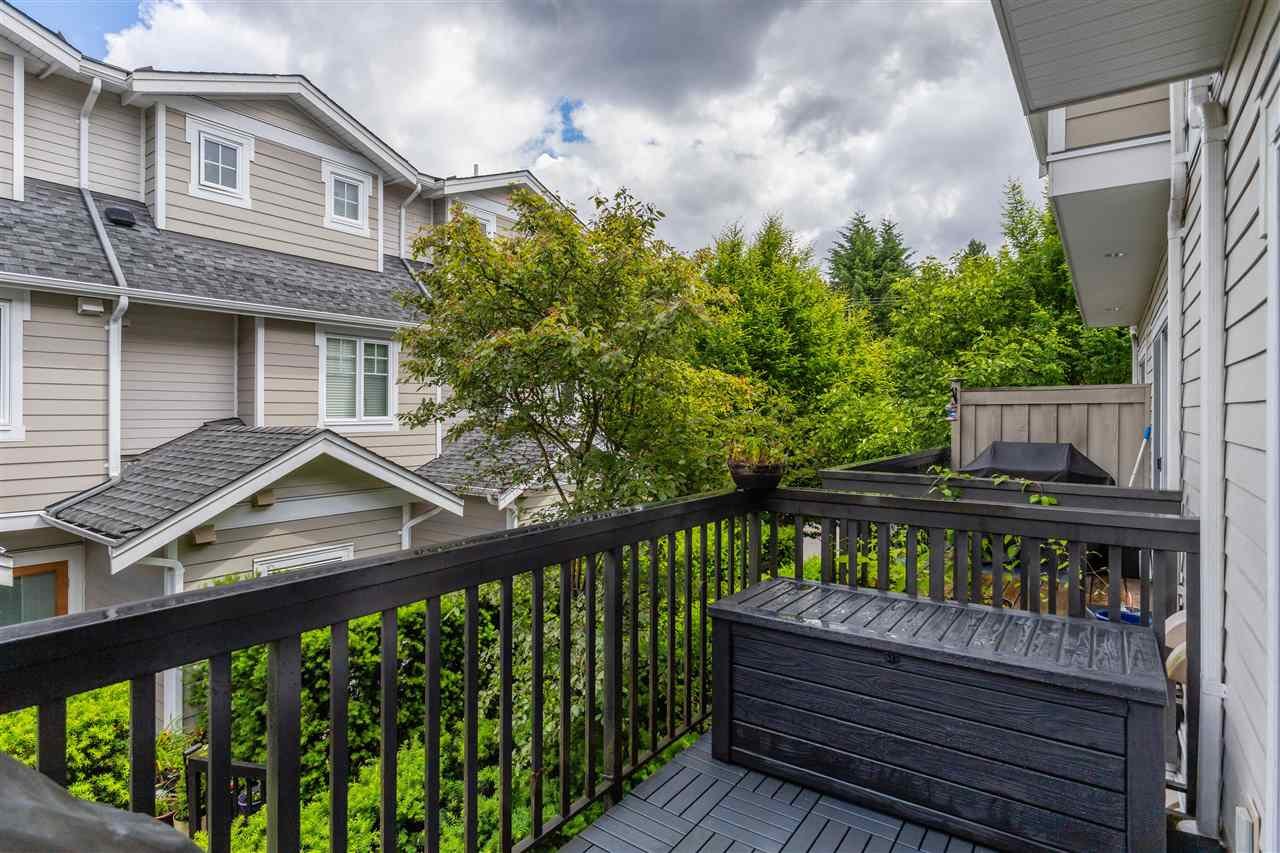 10-7198 Barnet Rd