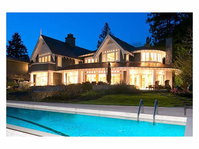 2848 Bellevue Ave