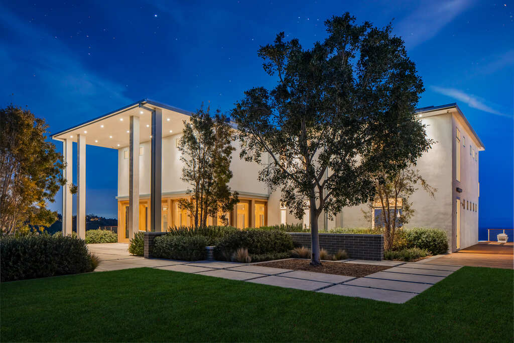 23800 Malibu Crest