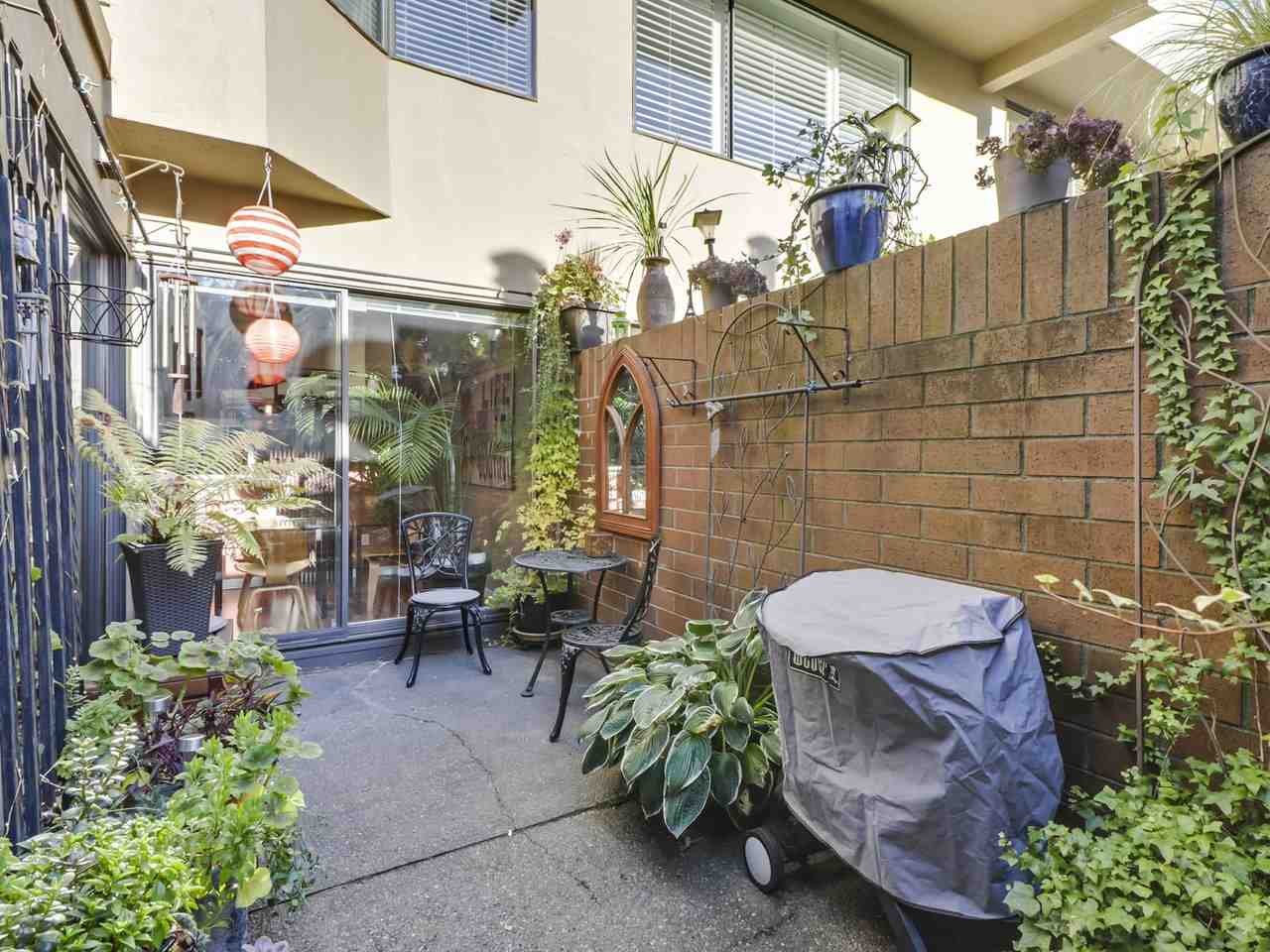 104-1279 Nicola St
