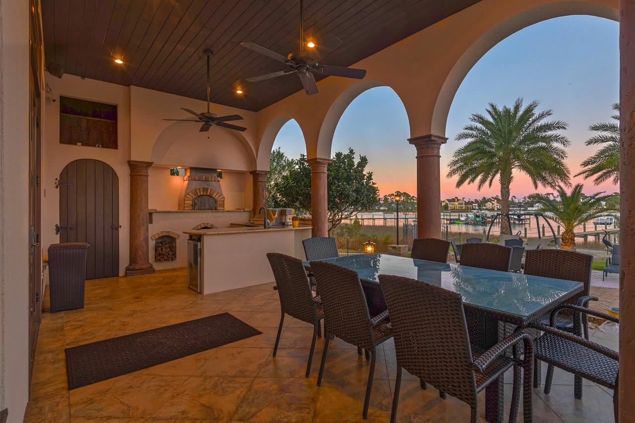 5236 Finisterre Drive