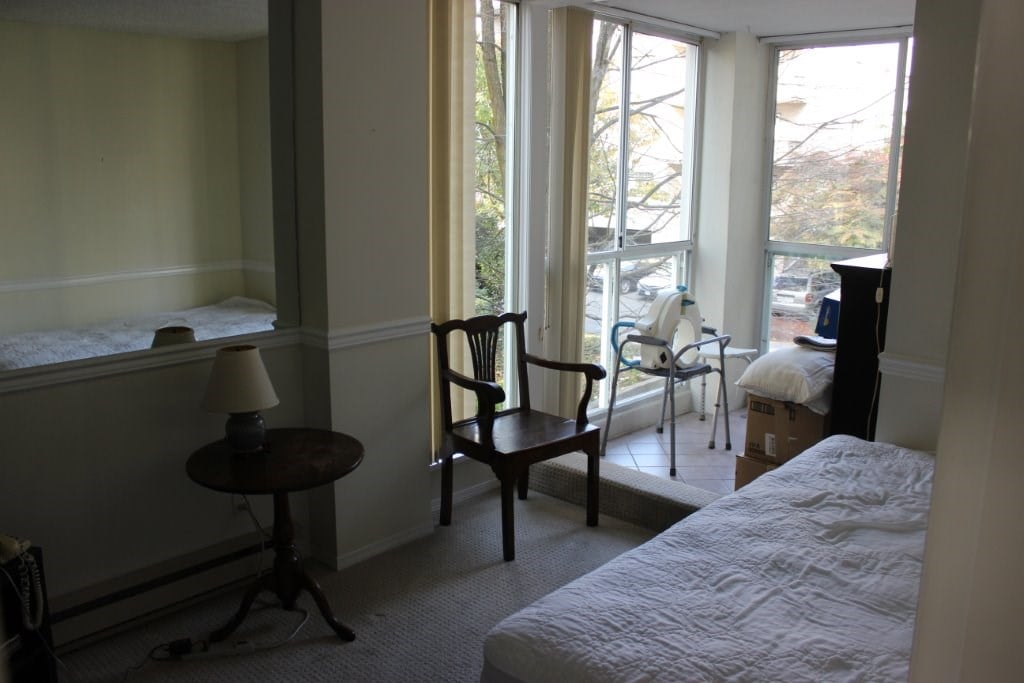 202-1455 Duchess Ave
