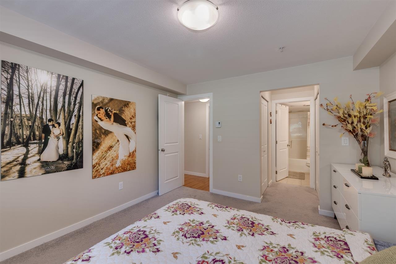 411-160 Shoreline Circle