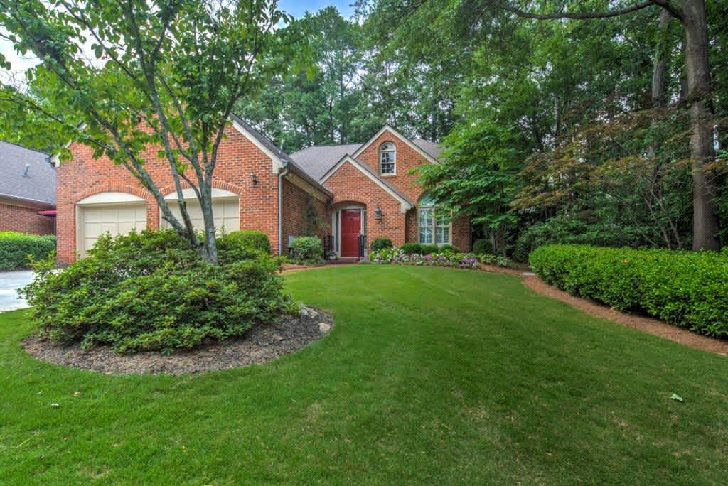 405 Greenlaurel Dr Atlanta
