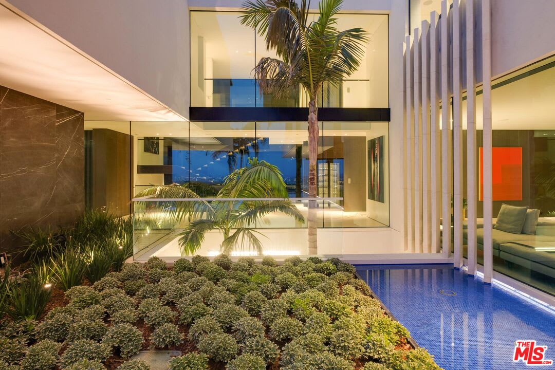 Spot Estate