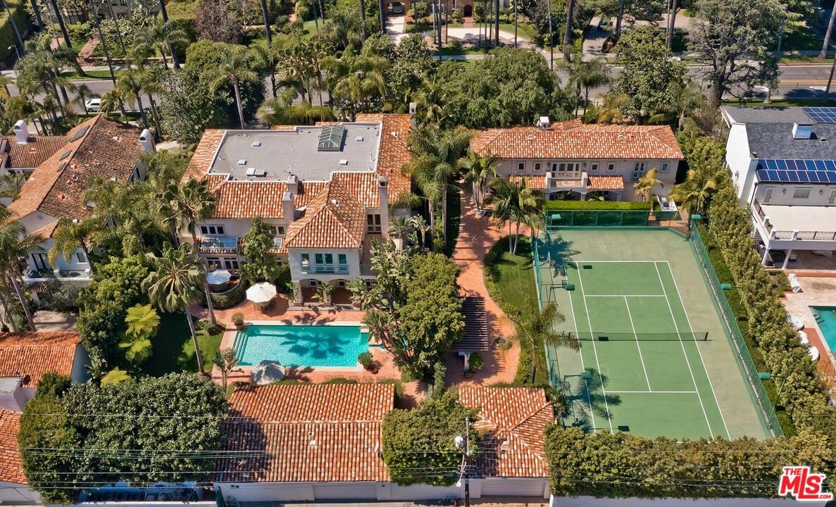 Pristine House