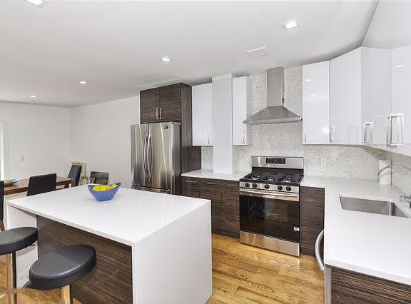 1552 Pacific St. Unit: 1