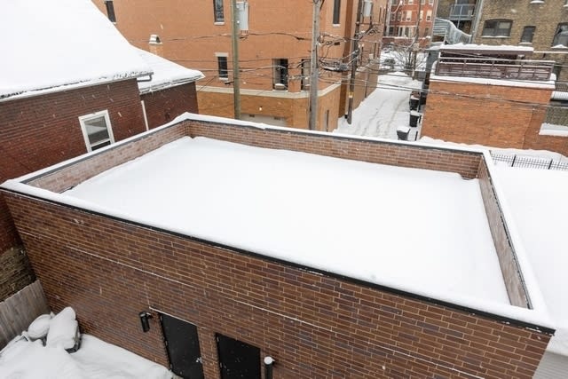 1419 W Byron St #2