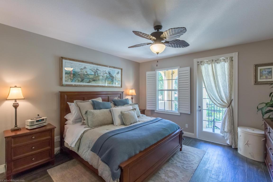 4115 Community Dr