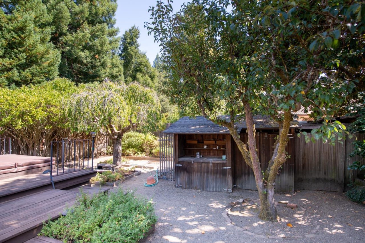 321 Grove Drive