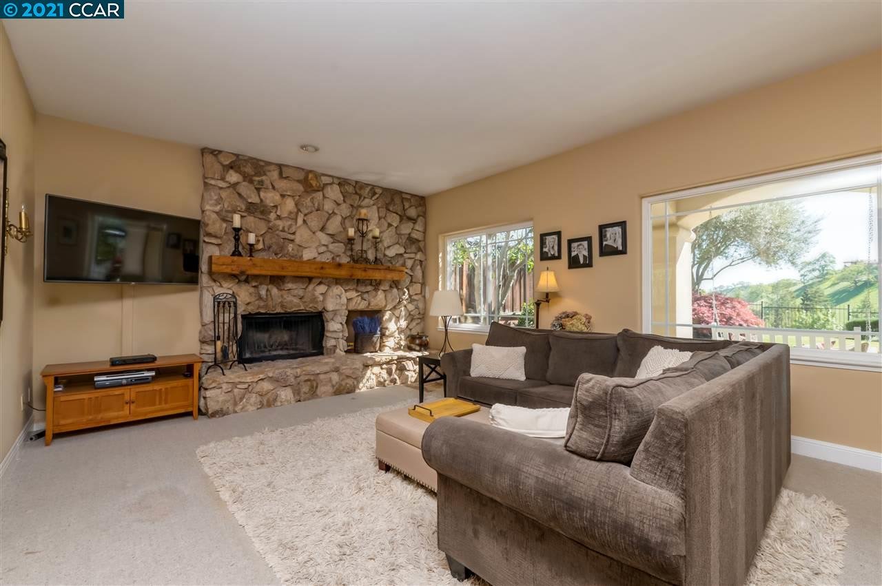 4072 Eagle Nest Lane