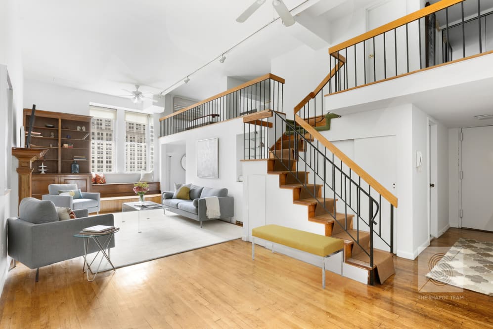 32 W 40TH ST, #10D