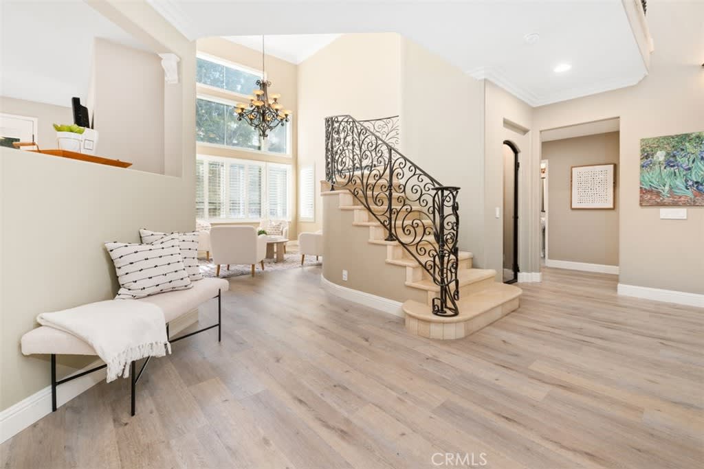 48 Creek View Rd