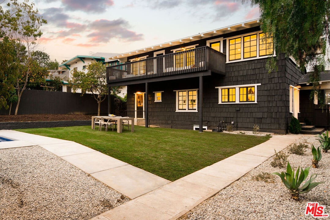 Silver Lake Craftsman