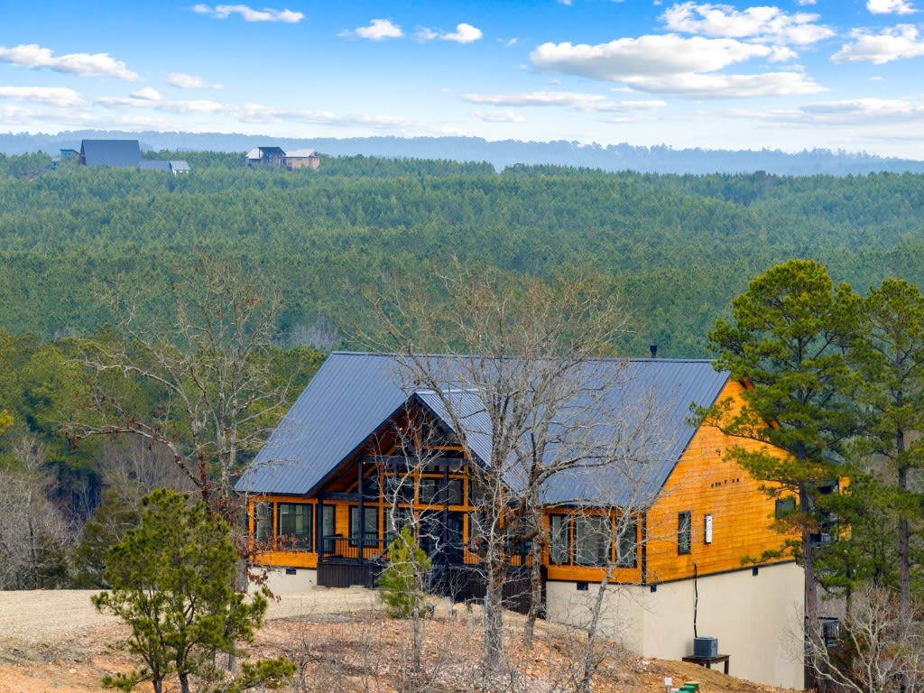203 Ironwood Creek Trl