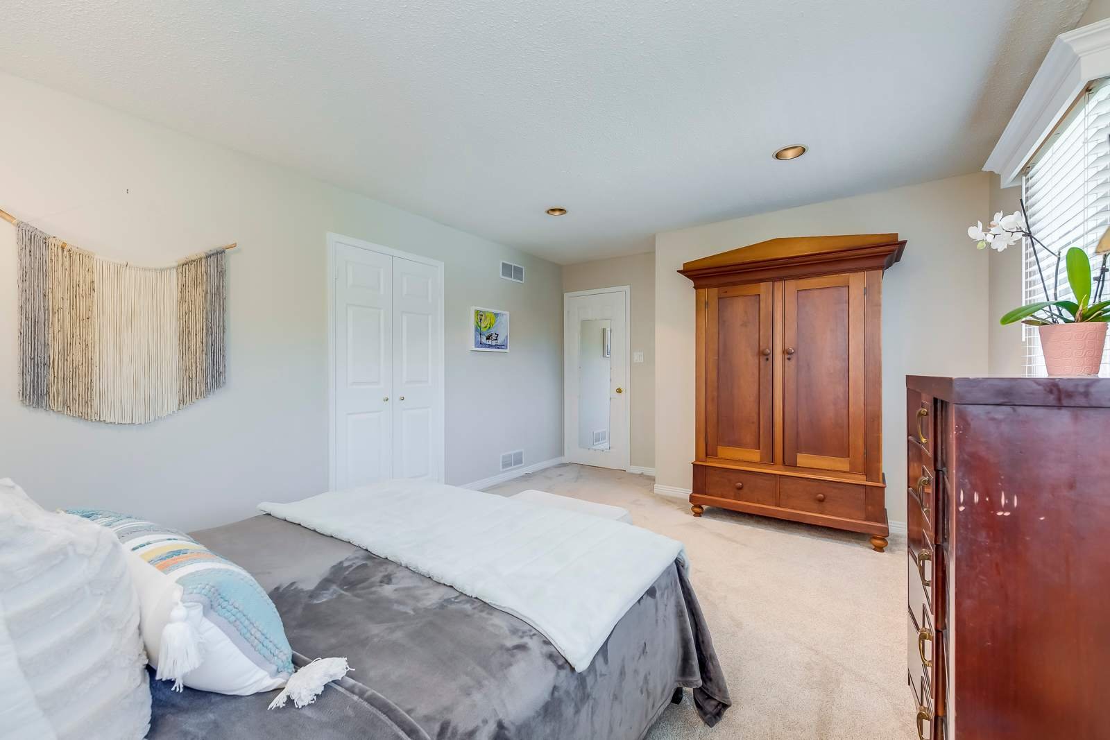 1608 Pilgrims Way