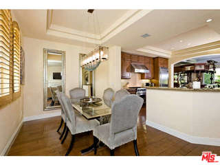 23963 De Ville Way