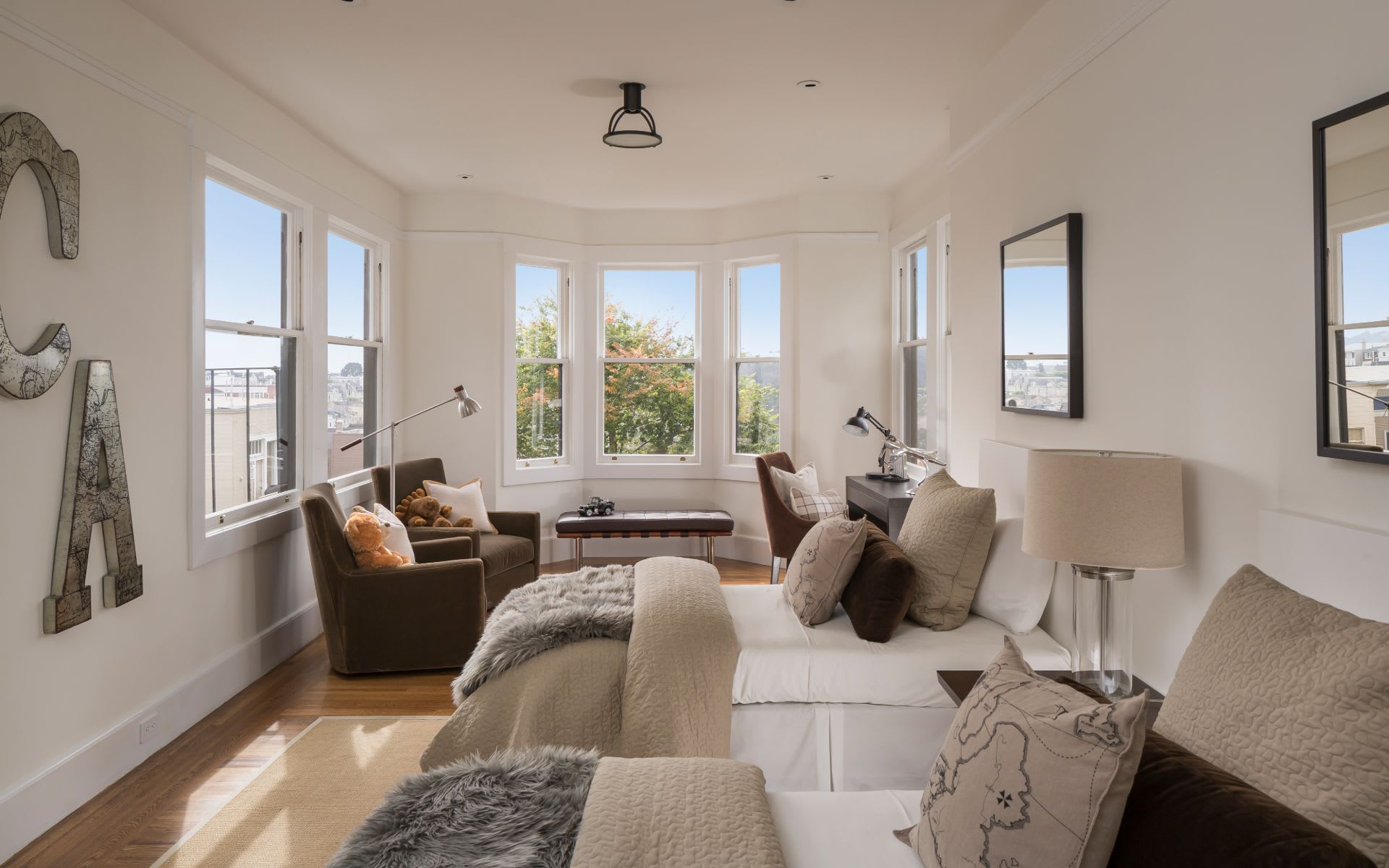37 Presidio Ave