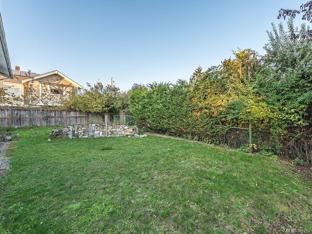 3291 Megaw Pl, Saanich