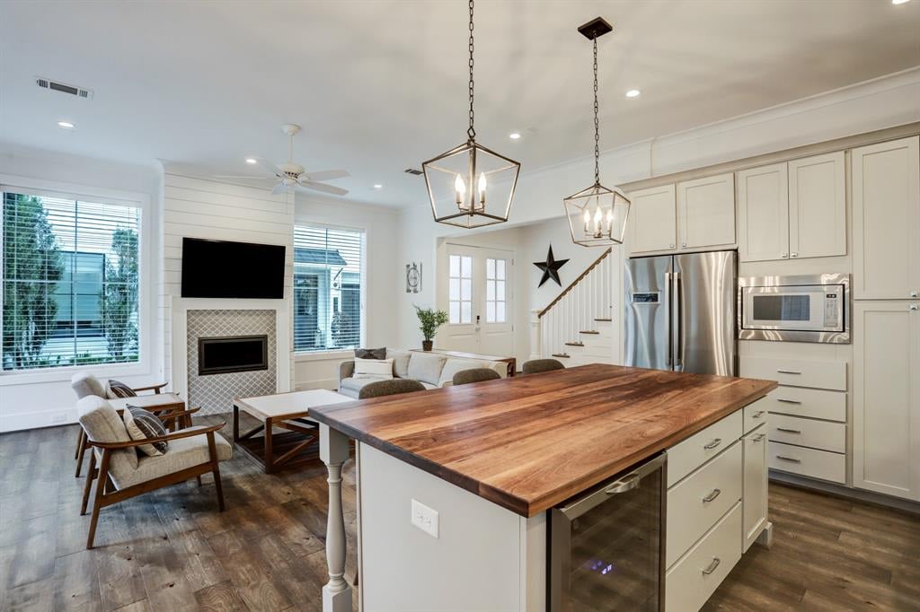 504 W Cottage St Unit A