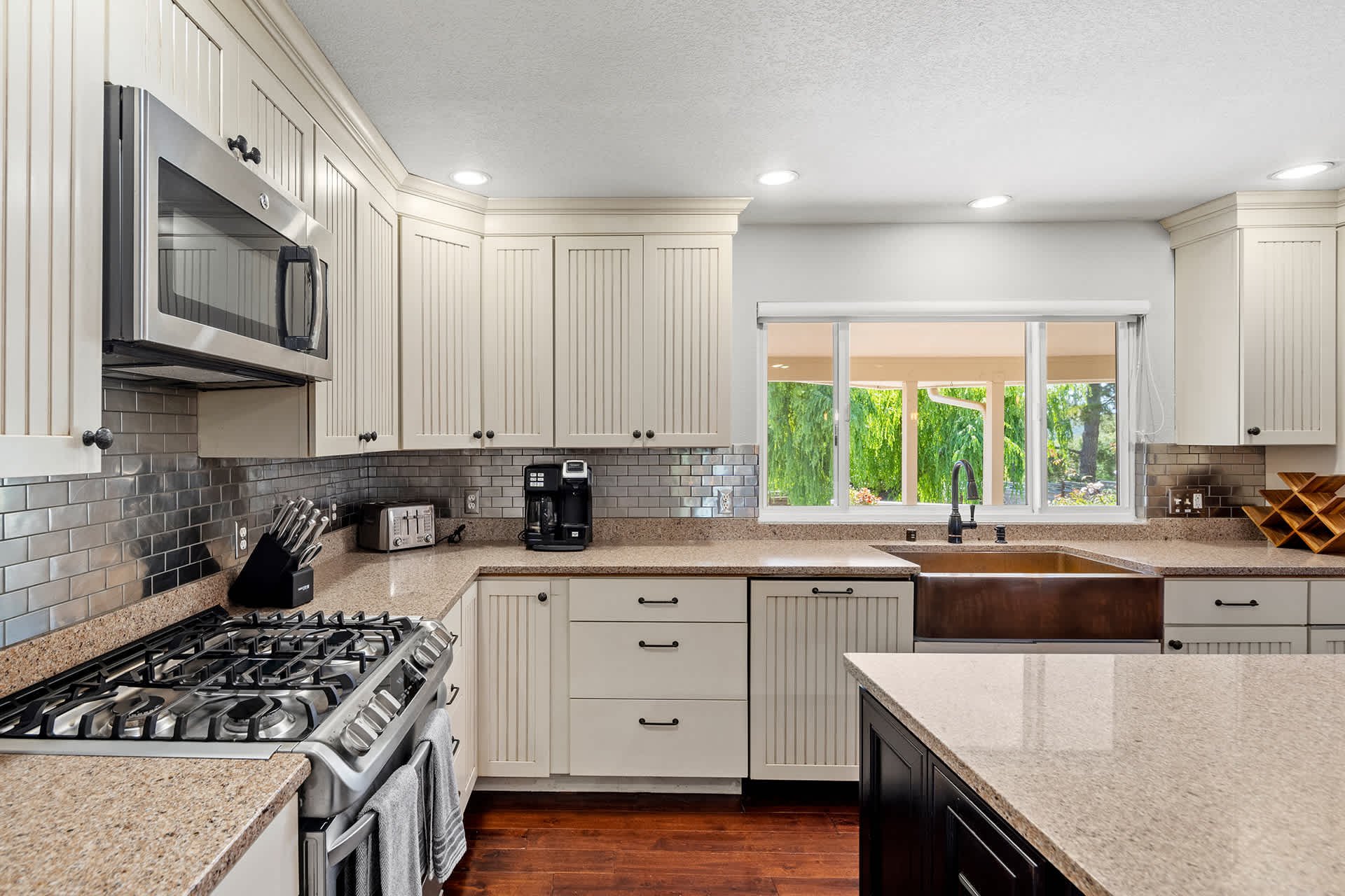 Carmel Valley Charm - 27465 Loma Del Rey