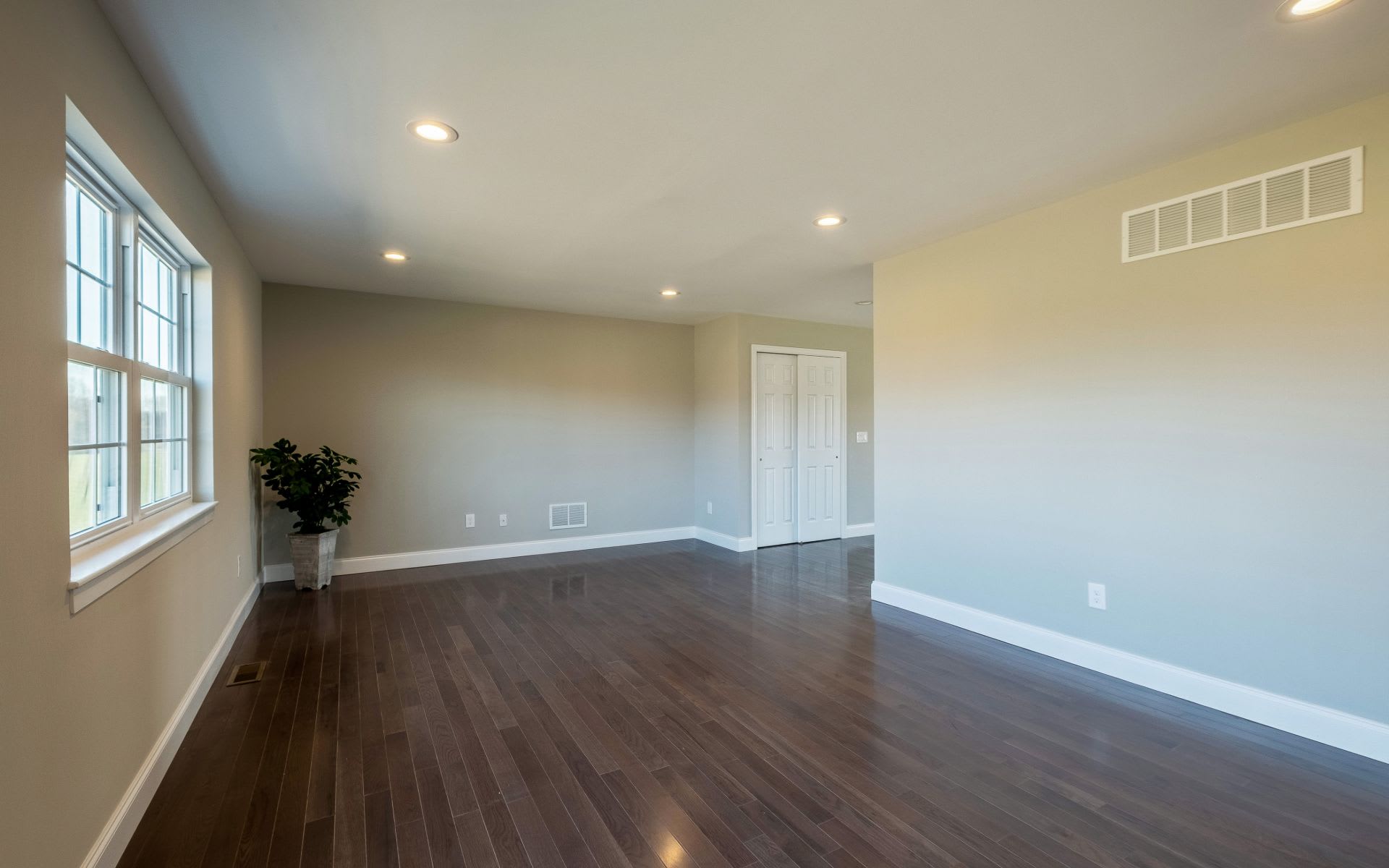 295 GORDON RD