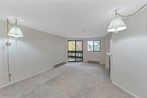 309-1560 Hillside Ave